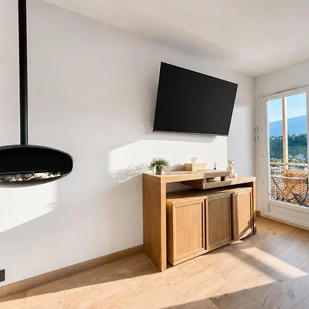Aix-les-bains, 64m2 Clim, Balcon, 2 Min Gare Apartament Aix-les-Bains