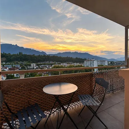 Aix-les-bains, 64m2 Clim, Balcon, 2 Min Gare * Aix-les-Bains