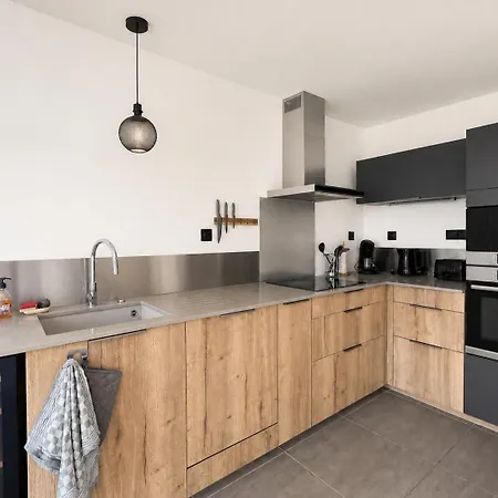 Apartament Aix-les-bains, 64m2 Clim, Balcon, 2 Min Gare Aix-les-Bains